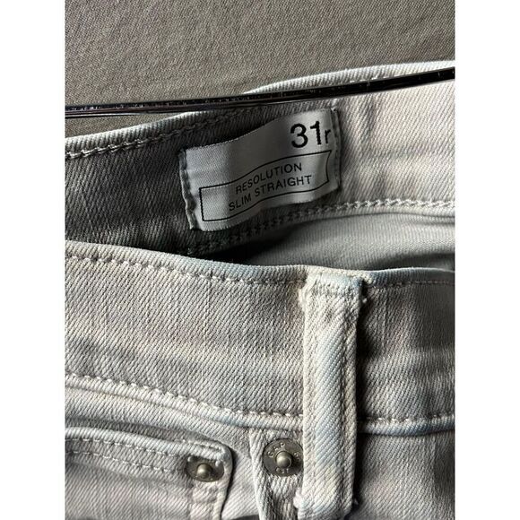Gap Jeans Womens Size 31 Light Gray Denim Straight Leg Flat Front Slim Fit - Picture 2 of 5